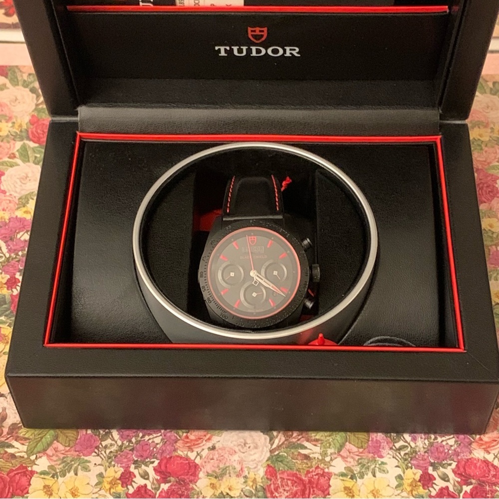 Tudor Fastrider black shield Ducati watch Black/Red/Black - Picture 12 of 14